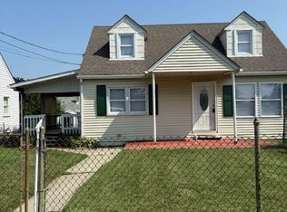 308 Holy Cross Rd, Baltimore, MD 21225