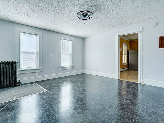 4th image of 7 Rugraff St