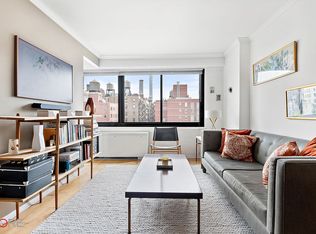201 W 21st St APT 15C, New York, NY