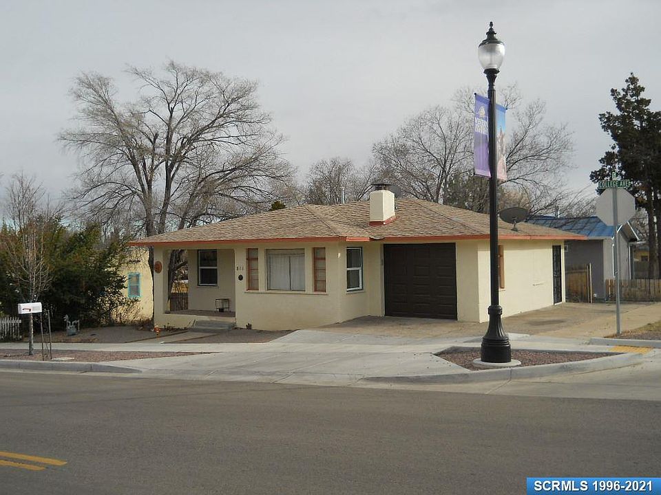 1st image of 811 W College Ave #A