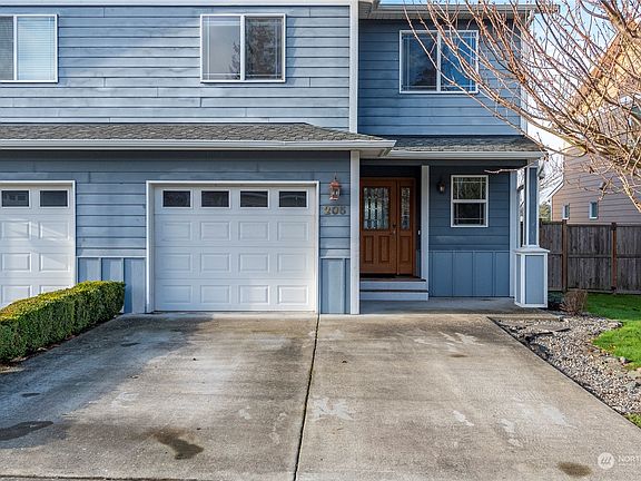 2nd image of 205 NE Melrose Drive