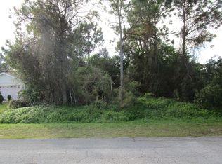 574 SE Chapman Ave, Pt Saint Lucie, FL 34953