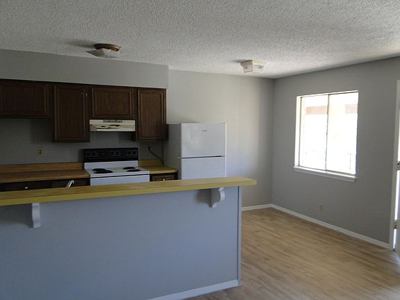3rd image of 8832 Ankerson St #10