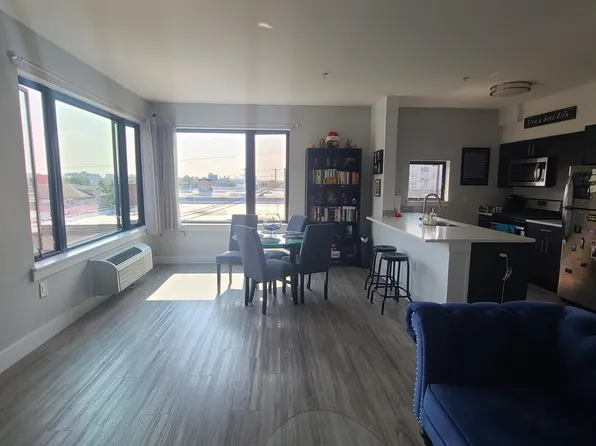 5711 Washington Street image 3 of 23