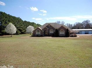 1917 Stuckey Rd, Cabot, AR 72023