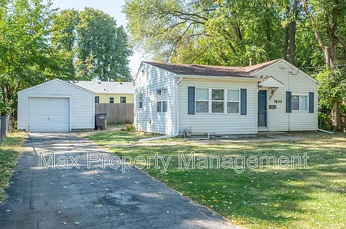 3830 51st St Photo 1