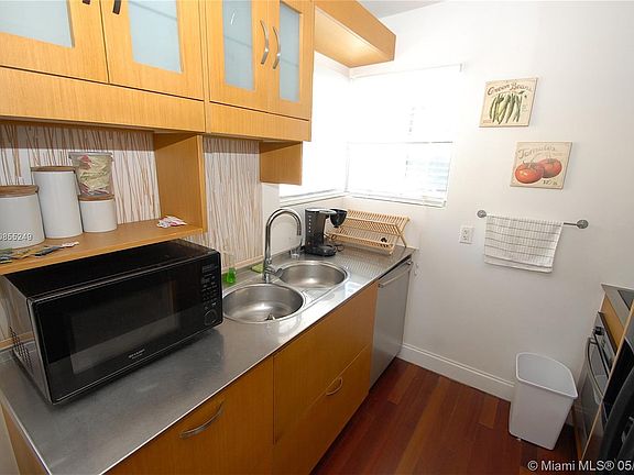 5th image of 1340 Drexel Ave APT 408