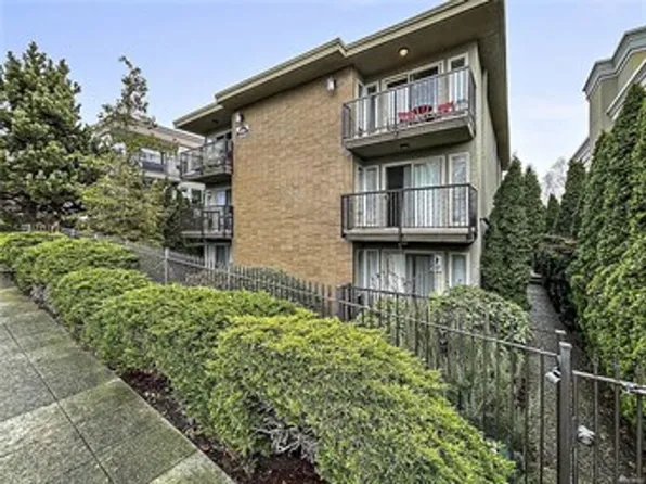 1016 6th Ave N APT 102, Seattle, WA 98109