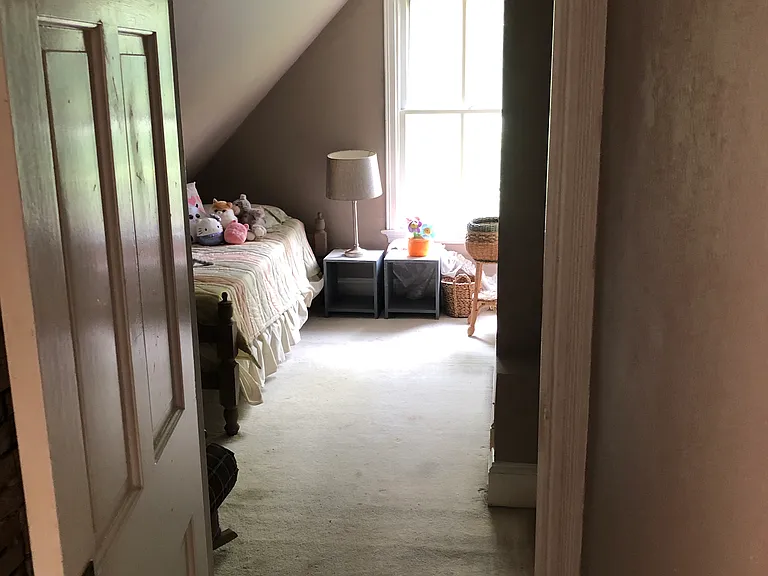 147 W Conestoga Rd — Photo 30