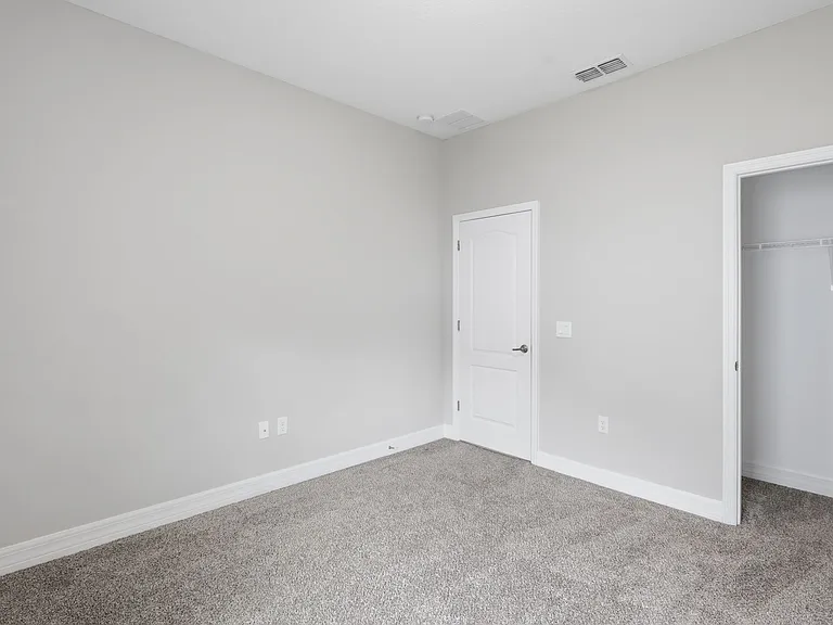 5574 SW 128th Pl — Photo 59
