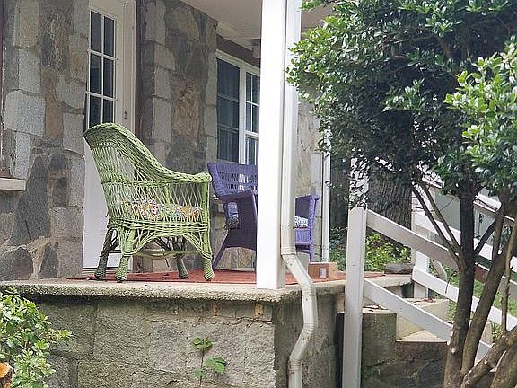 3rd image of 136 Flynn Branch Rd