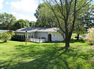 1098 Cat Creek Rd, Franklin, NC 28734