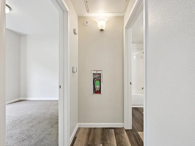 Marketplace Apartments — Photo 7