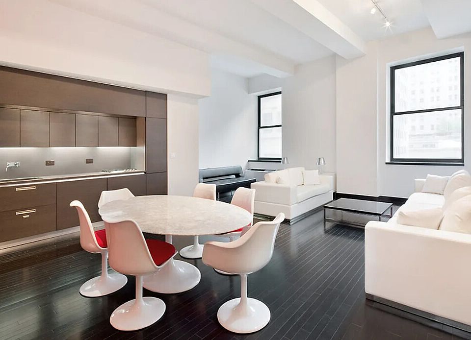 1st image of 20 Pine St #2305