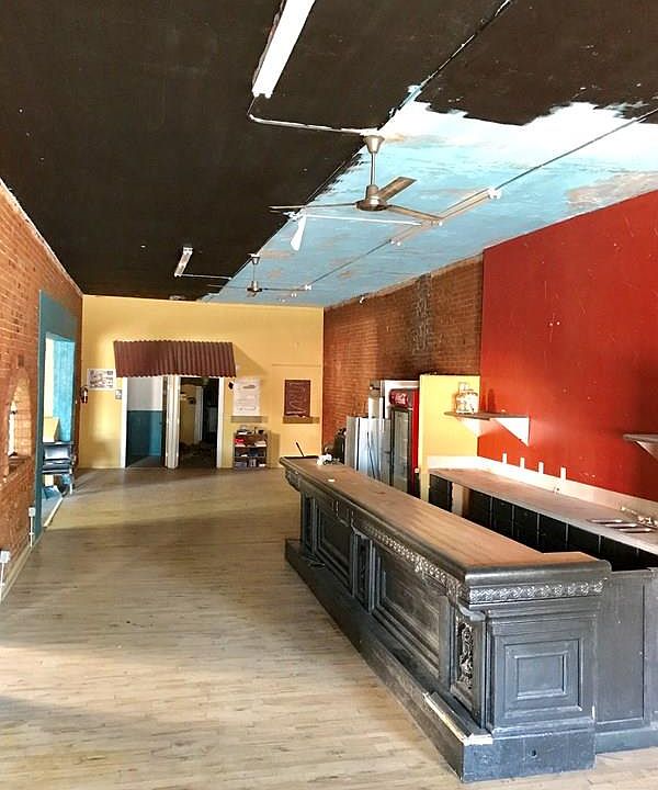 2nd image of 323 W Northern Ave