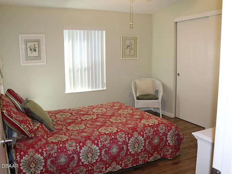 145 Green Forest Dr — Photo 4