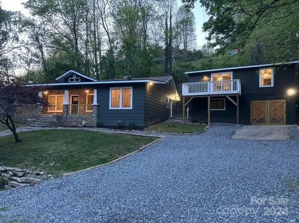 2184 Shoal Creek Rd, Whittier, NC 28789