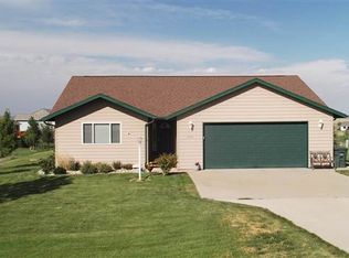 2390 Wildhorse Dr, Rapid City, SD 57703