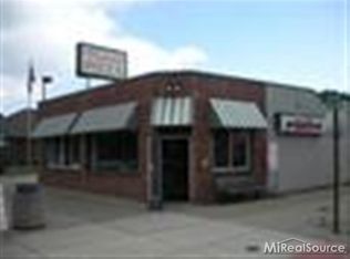 19764 Harper Ave, Harper Woods, MI 48225