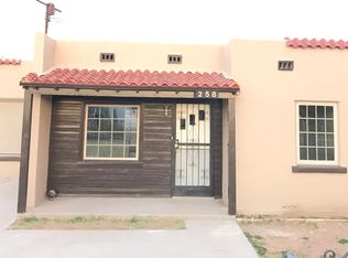 258 Red Robin Dr, El Paso, TX 79915