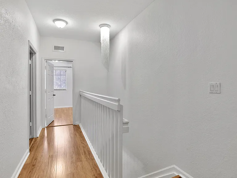 6527 Catalina Ln — Photo 20