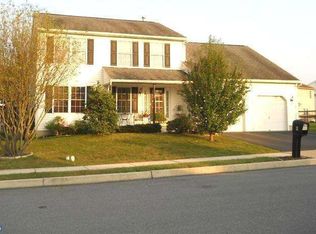 6 Eagles Ln, Reading, PA 19608