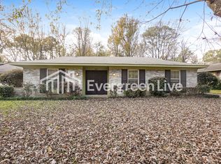 5455 Fairway St, Jackson, MS 39211