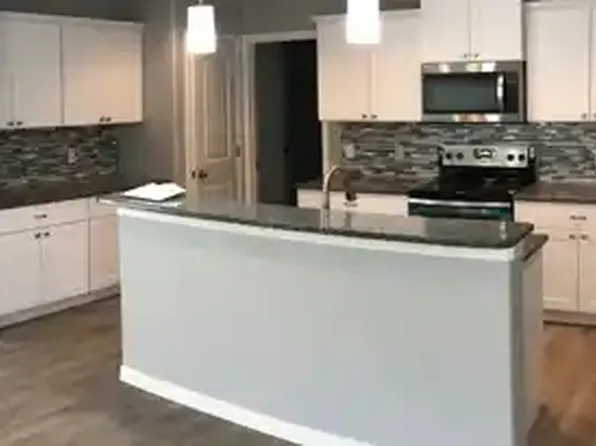 8816 16th St, Lubbock, TX 79416
