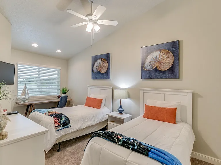 211 Ivory Coral Ln — Photo 7