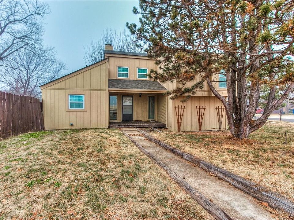 1st image of 1828 Yorktown Cir