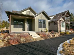 19717 SW River Camp Ln, Bend, OR 97702