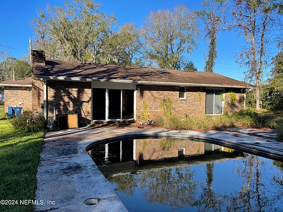 3rd image of 12771 SWEETWATER Lane