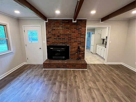 5th image of 804 Briarcliff Rd
