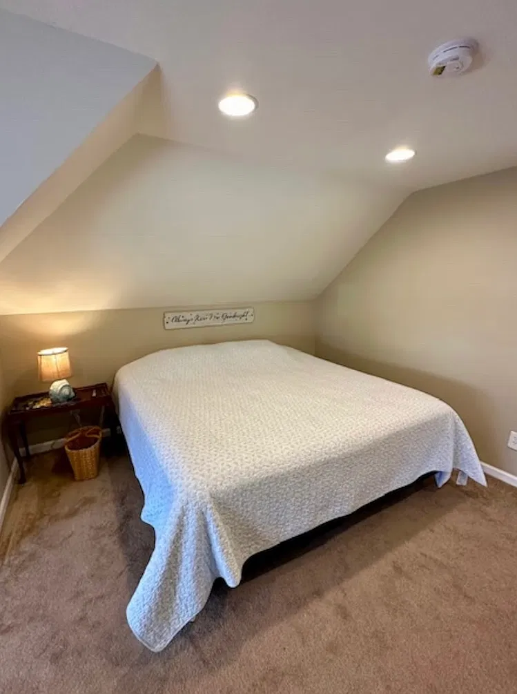 401 Pearl St — Photo 4