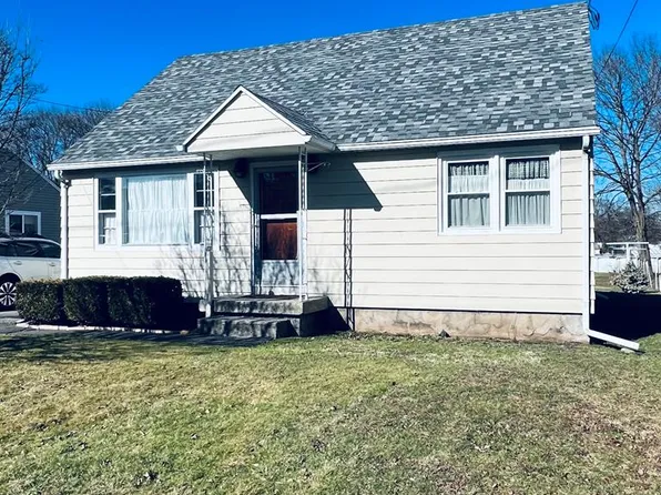 1106 Sliter St, Elmira, NY 14904