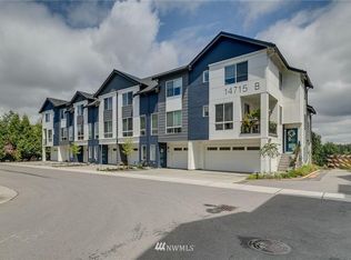 14715 Admiralty Way #B-7, Lynnwood, WA 98087