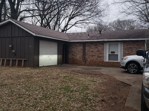 64 Bois D Arc St, Farmington, AR 72730