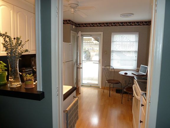 5th image of 3011B Mahanna Springs Dr