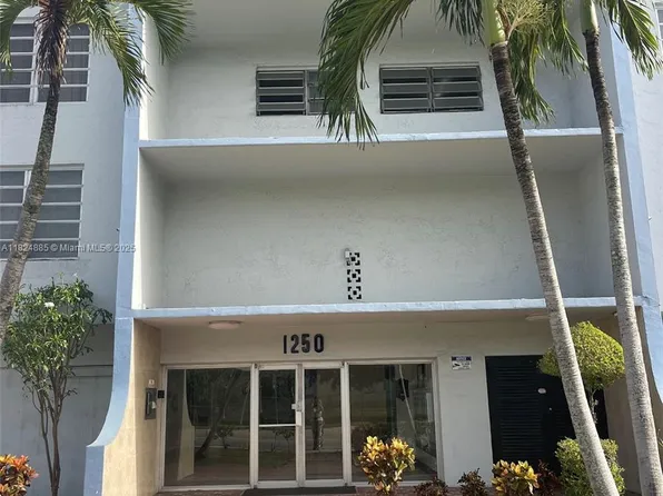 1250 NE 125th St APT 410C, North Miami, FL 33161