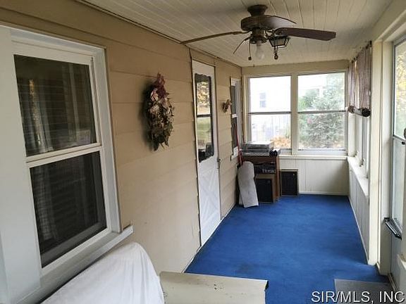 Love The Windows  Carpet