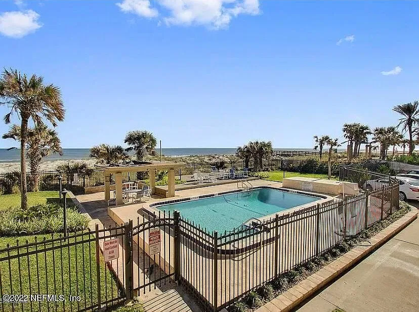 1 bed, 1.0 bath, 580 sqft, $1,900 — Photo 3