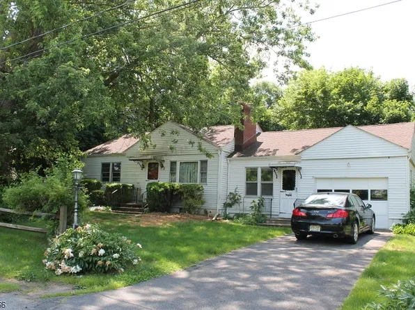 128 McCullough Rd, Washington, NJ 07882
