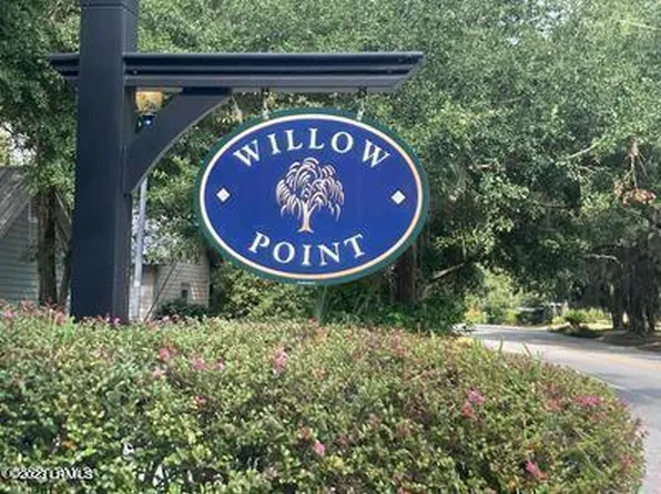 102 Willow Point Rd, Beaufort, SC 29906