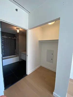 Rented by Compass | media 28