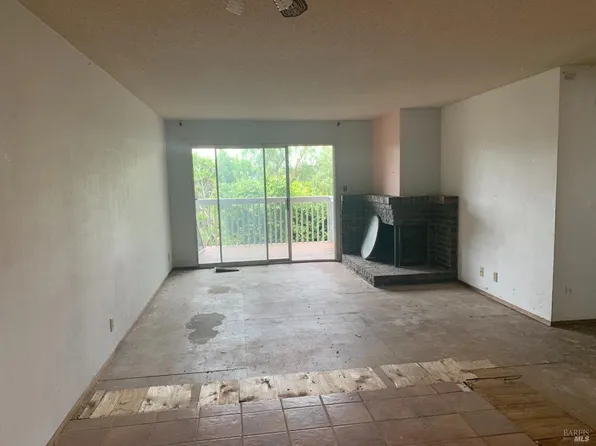 565 Lori Drive #21, Benicia, CA 94510