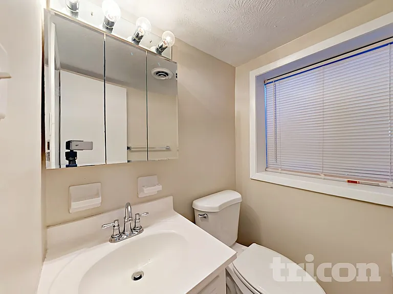 543 Barbashela Cir — Photo 19