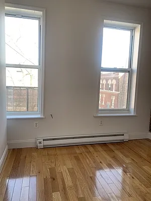 Rented by Cargon Realty | media 5