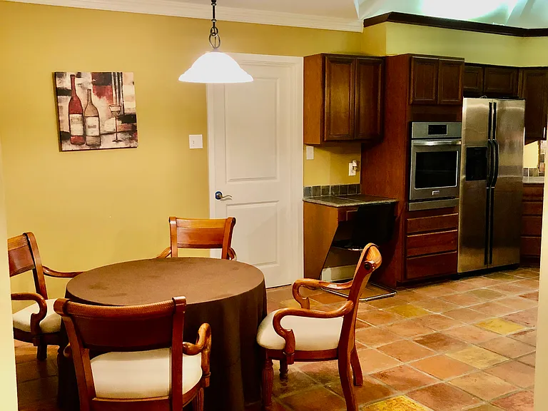 918 Briarcliff Dr — Photo 3