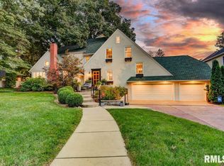 2200 S Wiggins Ave #1, Leland Grove, IL 62704