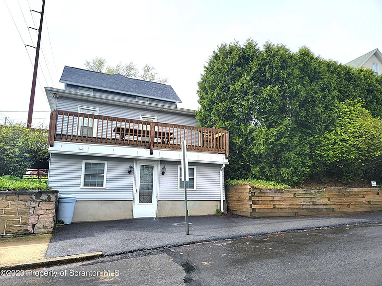 1817 Ash St #B — Photo 1